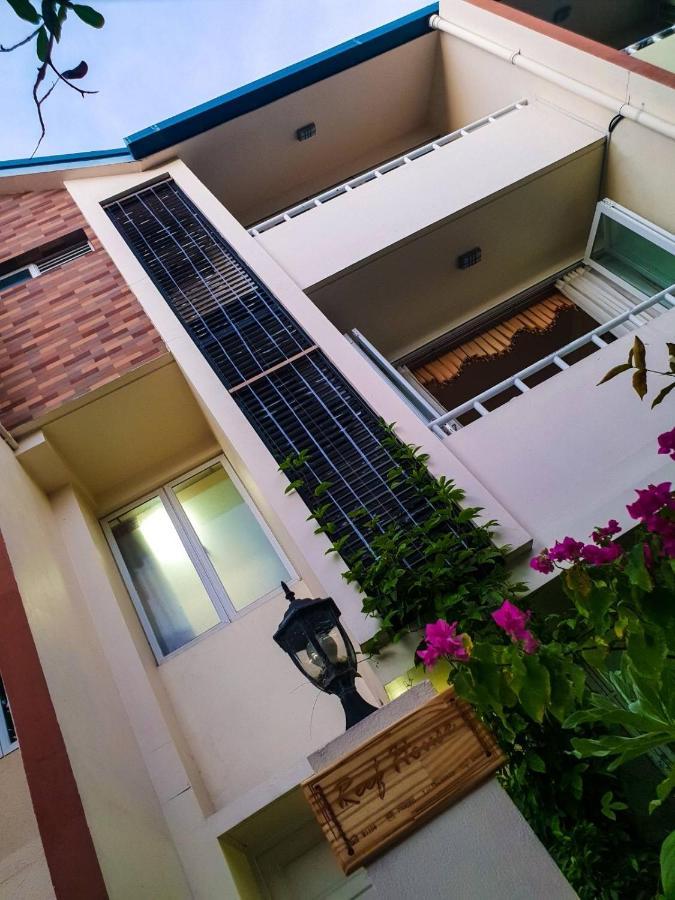 Reef Guest House Malé Exterior foto
