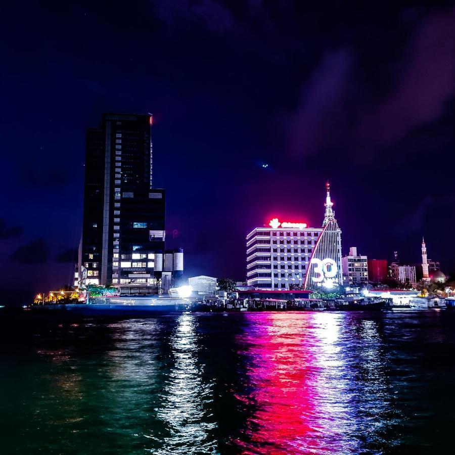 Reef Guest House Malé Exterior foto